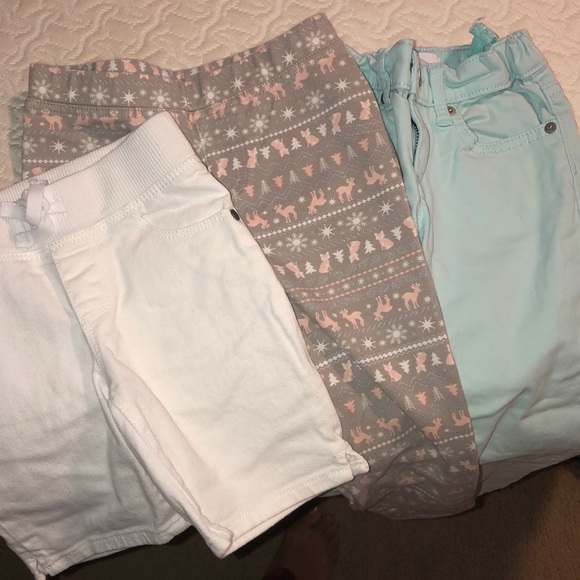 Lot of 3 girls 5T bottoms. - Picture 2 of 5